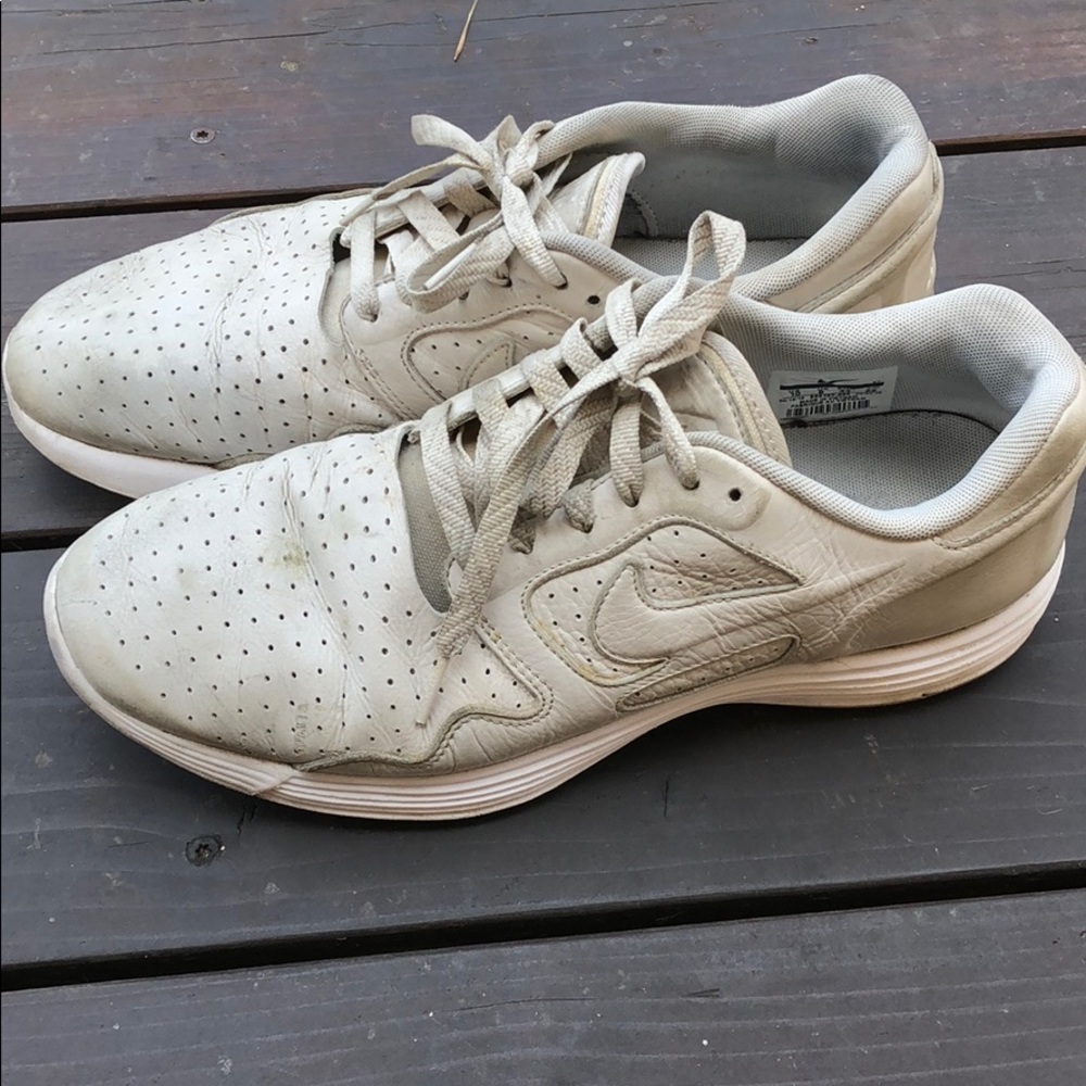 Nike Lunarlon men’s sneakers